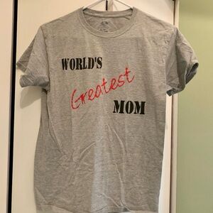 World’s Greatest Mom #houseofchaos t-shirt top short-sleeve shirt